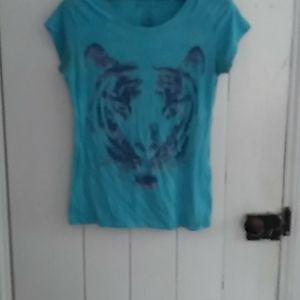 A short sleeve tiger shirt